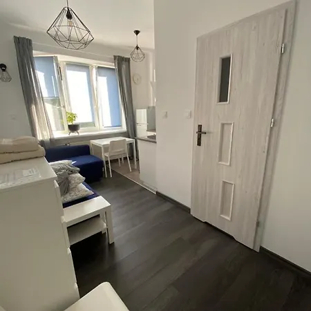 Studio Yellow - Srodmiescie * Warsaw